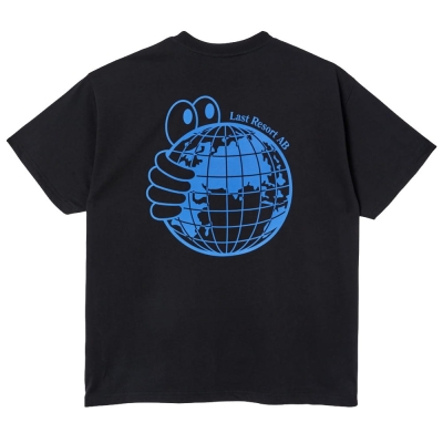 LAST RESORT AB WORLD TEE BLACK